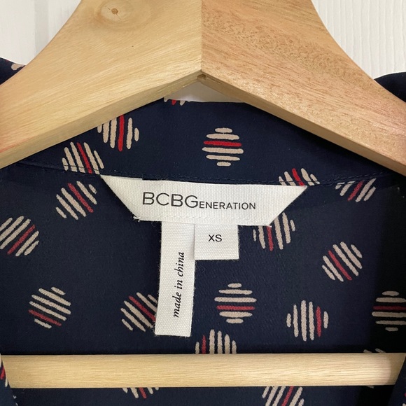 BCBGeneration navy v-neck dress, size XS. - Picture 3 of 6